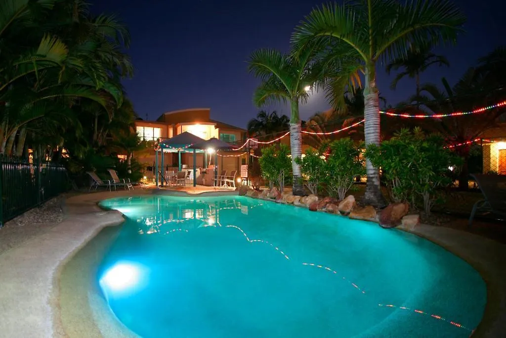 Coolum Beach Getaway Resort Австралия